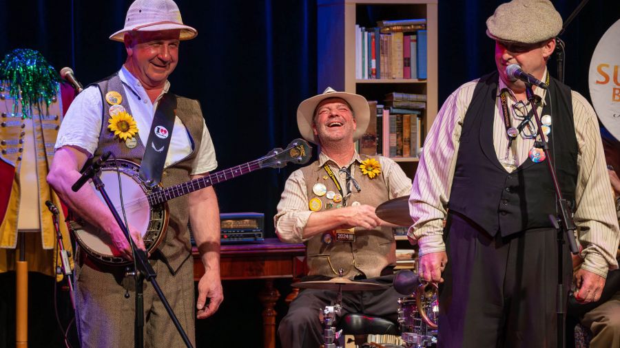 Wohnzimmerkonzert, Hoppes Hoftheater,